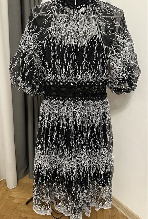 Сукня святкова вечірня Behcetti Italia 44р Плаття з вишивкою платье