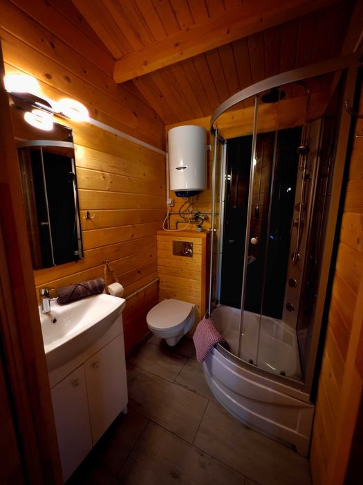 Wynajmę domek w otulinie lasu (klimatyzowany)