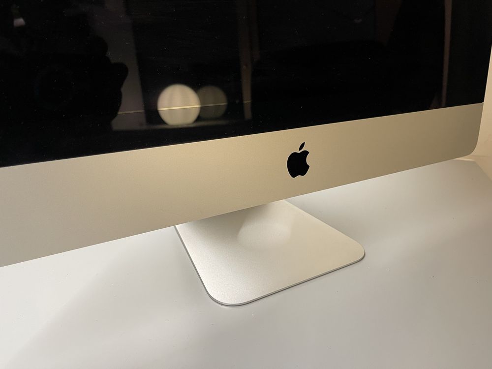 Apple Imac 21,5 // 16GB Memória // SSD 500GB