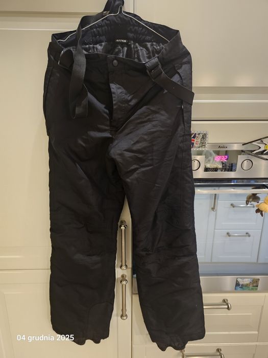 Spodnie narciarskie 158/164cm