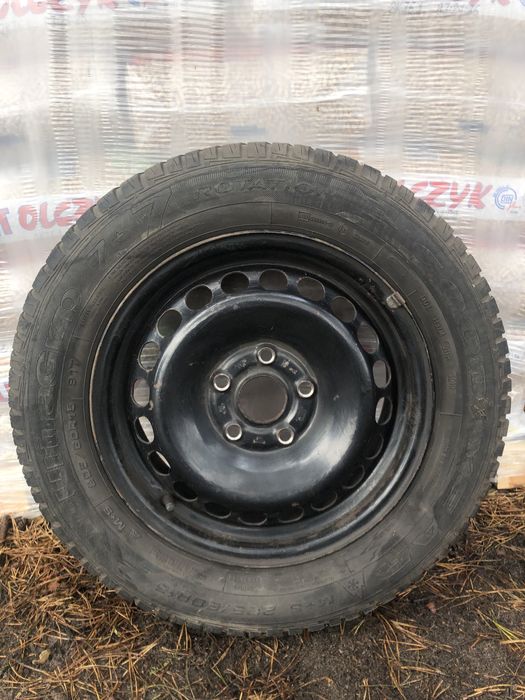 Opony zimowe 205/60r15