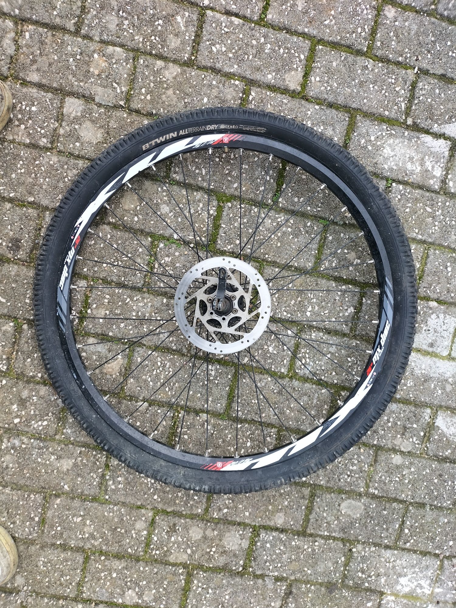 Vendo roda de bicicleta
