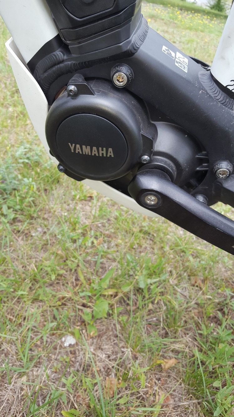 Электровелосипед  YAMAHA