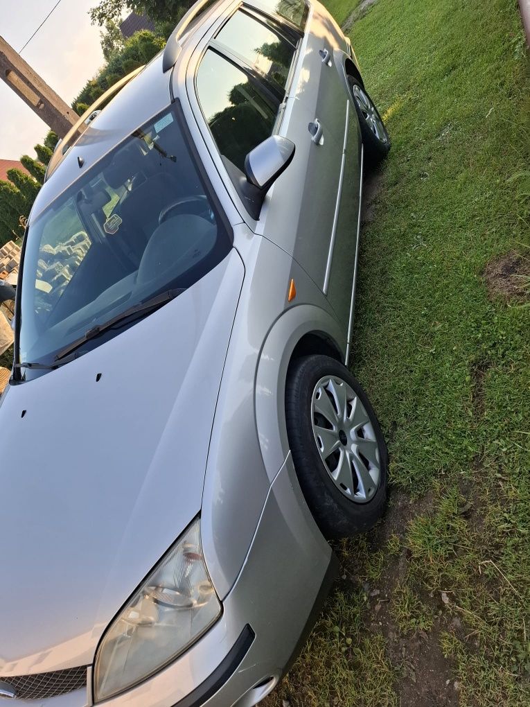 Ford Mondeo mk3 2.0tdci 130km 2002r