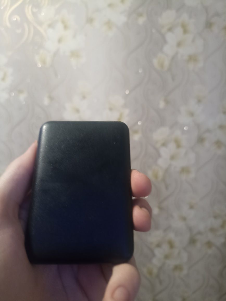 Продам павербанк