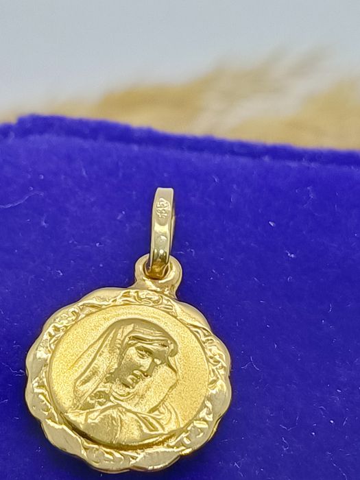 Zawieszka, medalik ze złota, złoto pr 585