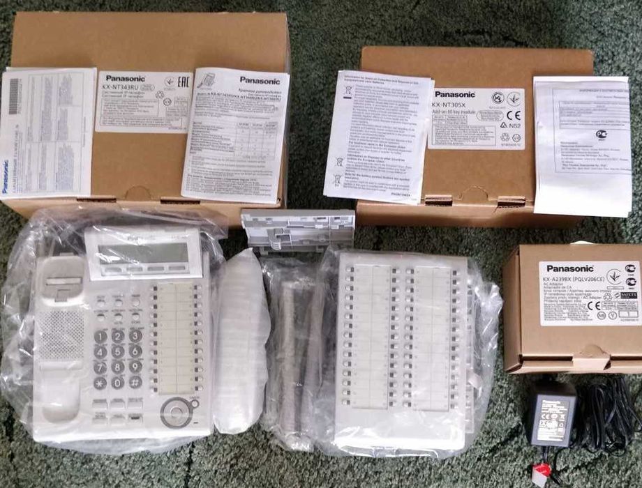 консоль на 60 DSS Panasonic KX-NT305 X