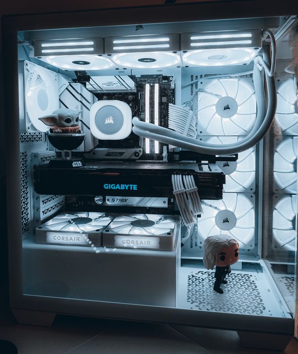 PC Gaming – RX 7900 XT / Ryzen 5 7600X / 32GB DDR5 / 2TB SSD