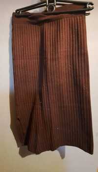 Brązowa sweterkowa spódnica jesień zima rozmiar 36 s