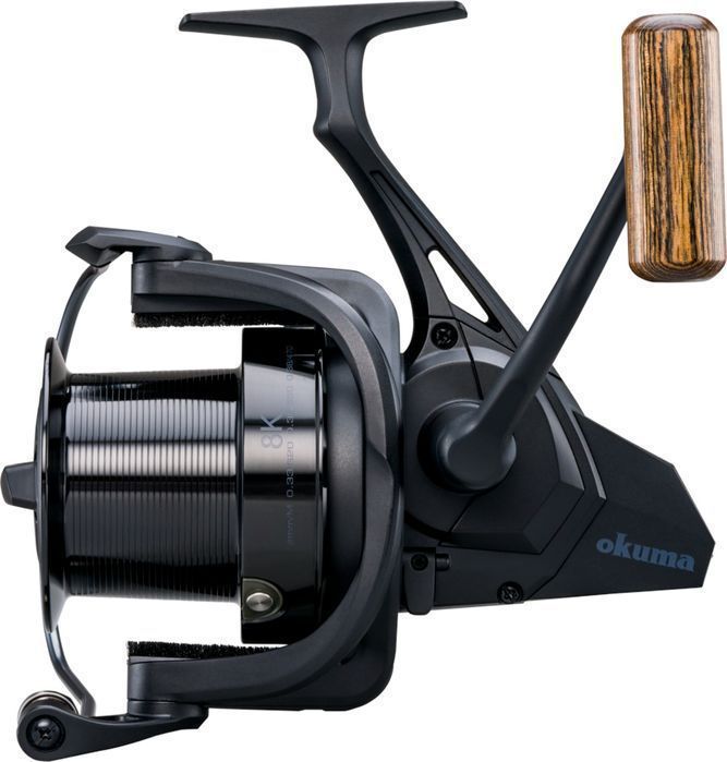 Kołowrotek Okuma 8K karpiowy sumowy 4.7:1 Quick Drag 5+1 BB