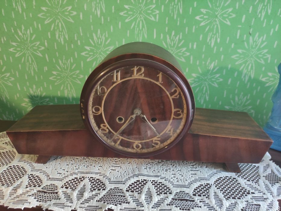 Zegar zabytkowy predom