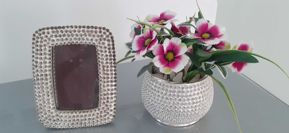 Decoração (jarra com flores + moldura)