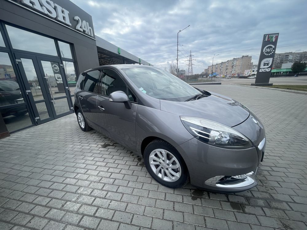 Renault scenic 1.5 dci 2012р