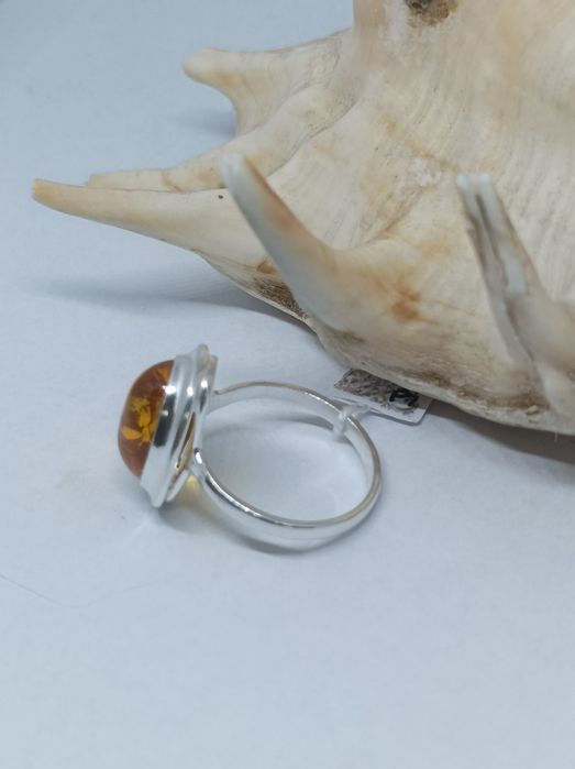 Srebrny pierścionek z bursztynem, srebro 925, rozm 21