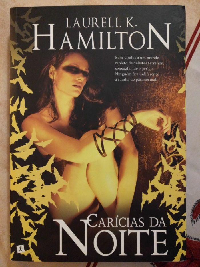 Carícias da Noite - Laurel K. Hamilton