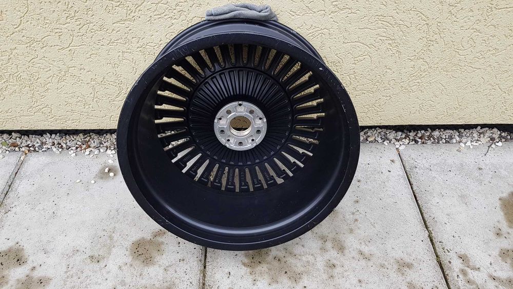 Felga 22 Mercedes A297 10J ET47 EQS EQC 5x112