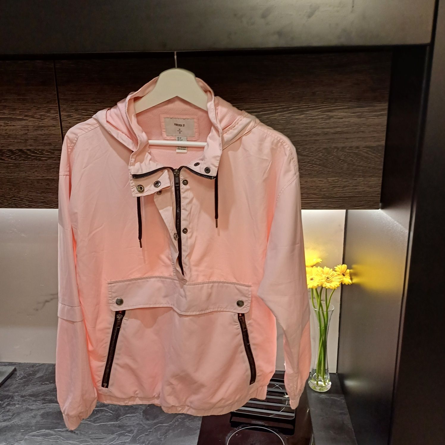 Bluza wiatrówka FOREVER 21
