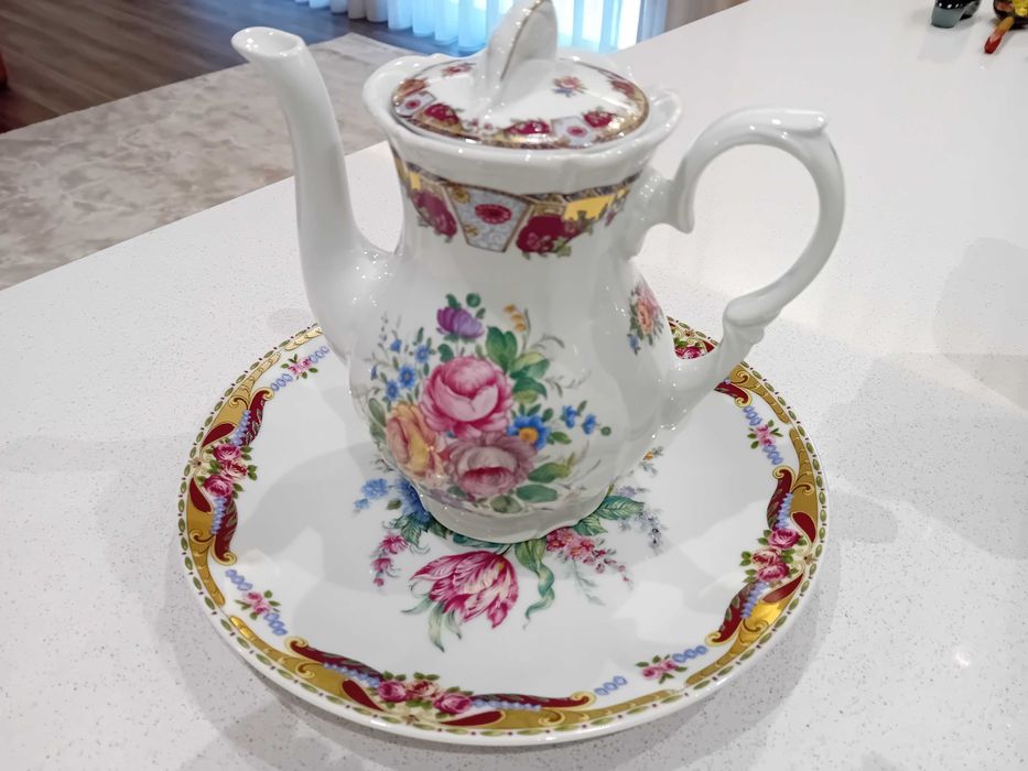 Bule com prato tipo Limoges