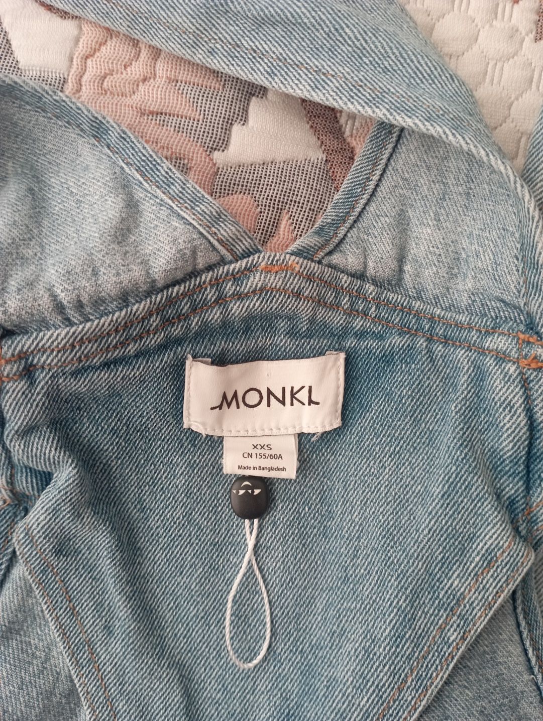 Джинсовый комбинезон monki