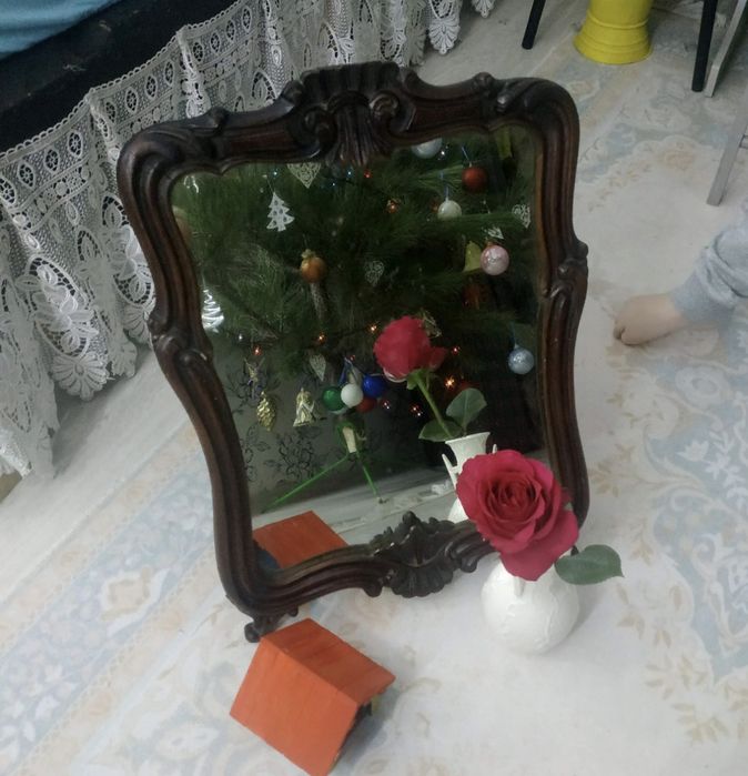Зеркало старинное винтажное