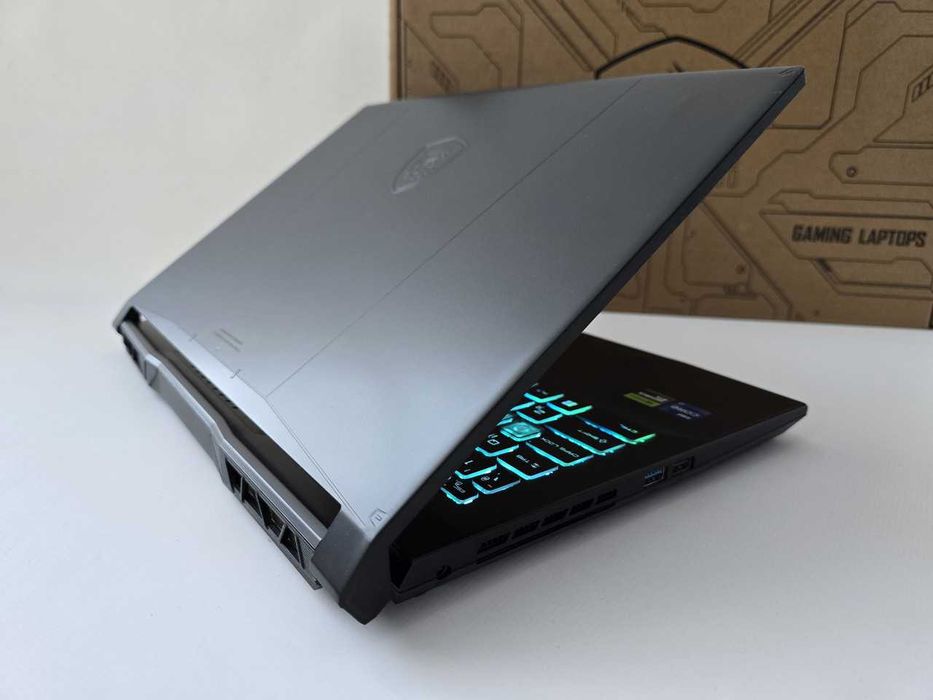 MSI Katana 15 (2023) I7 13620H/RTX 4070/RAM 16GB/SSD 1TB/QHD 165Hz