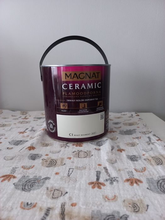 Nowa farba Magnat Ceramiczna Biały Diament