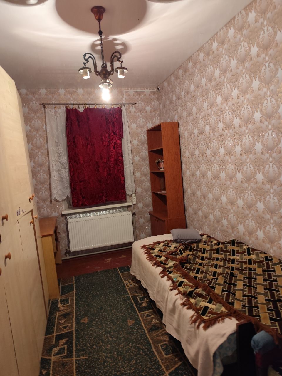 Продам дом в Червоном Шахтаре