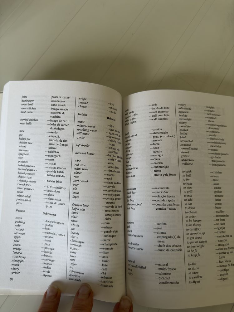 Manual de exame de Inglês 10 Ano + livro de Inglês