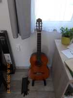 Gitara akustyczna akcesoria