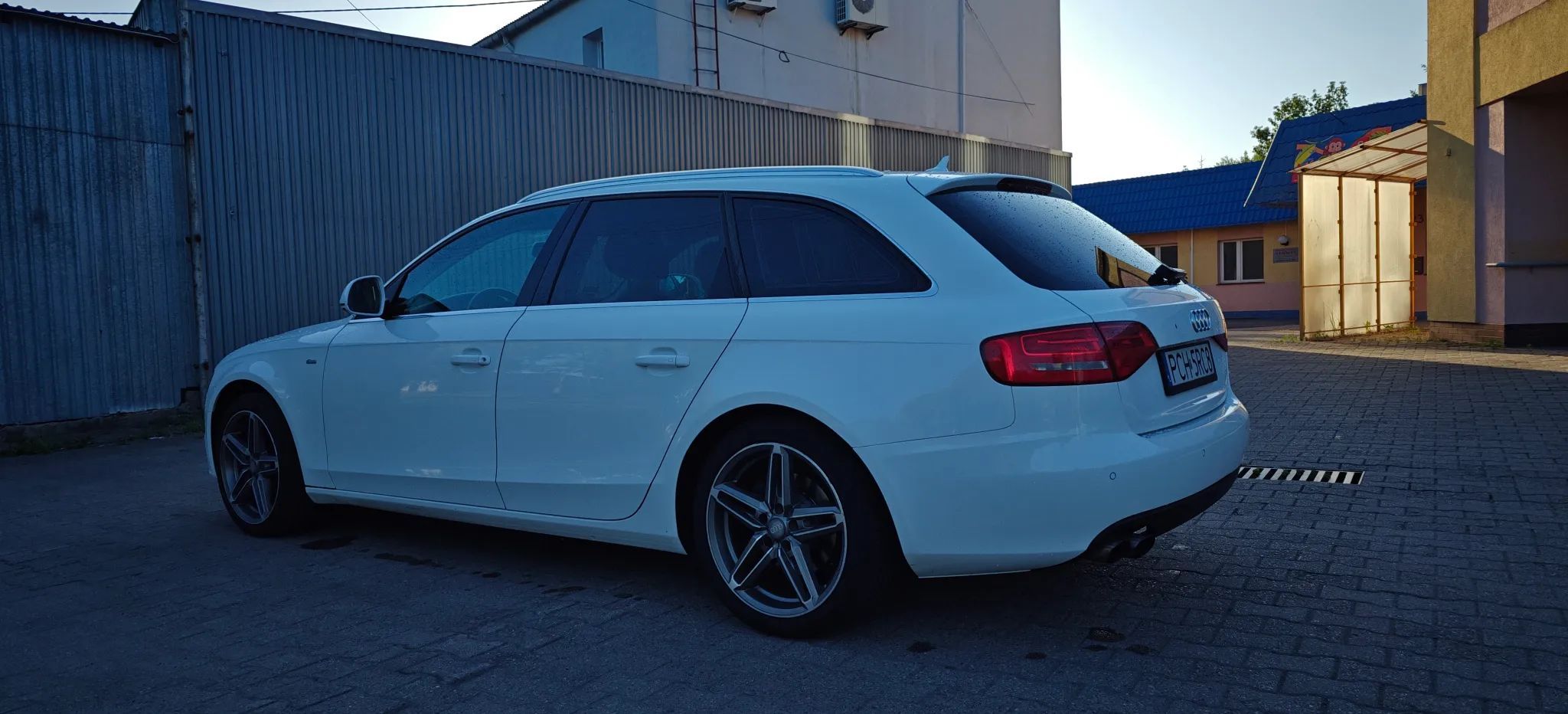 Audi A4 Sprzedam Audi a4 b8 2.0 tdi Caga, pierwszy właściciel w kraju
