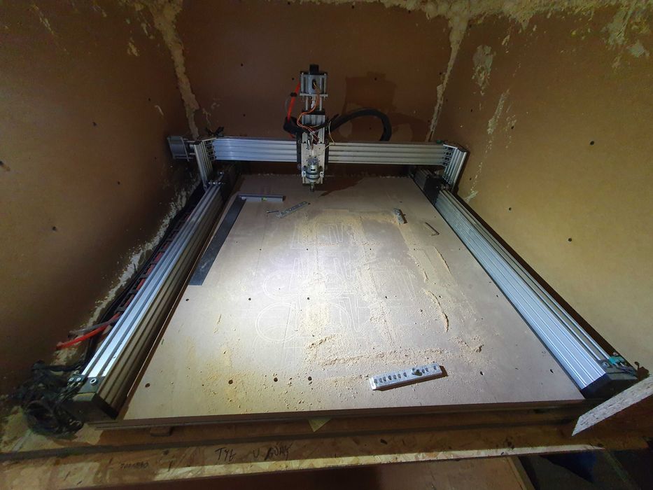 Frezarka lead cnc 1000x1000