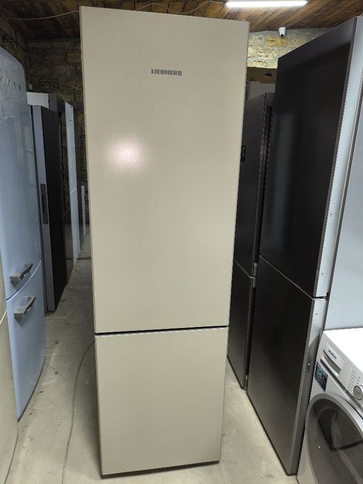 Холодильник Liebherr CNsl 48C3 (Оливковий)