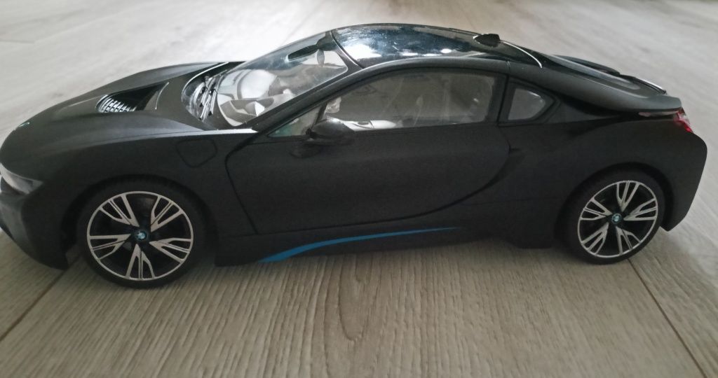 Auto BMW i 8 zabawka