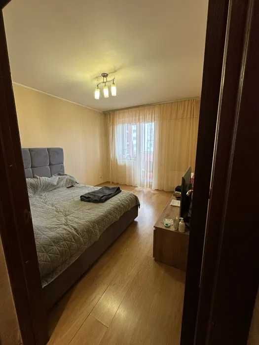 Продам 3-х к. кв. ул. Сухумская, 24. Метро Научная. С-т Восторг