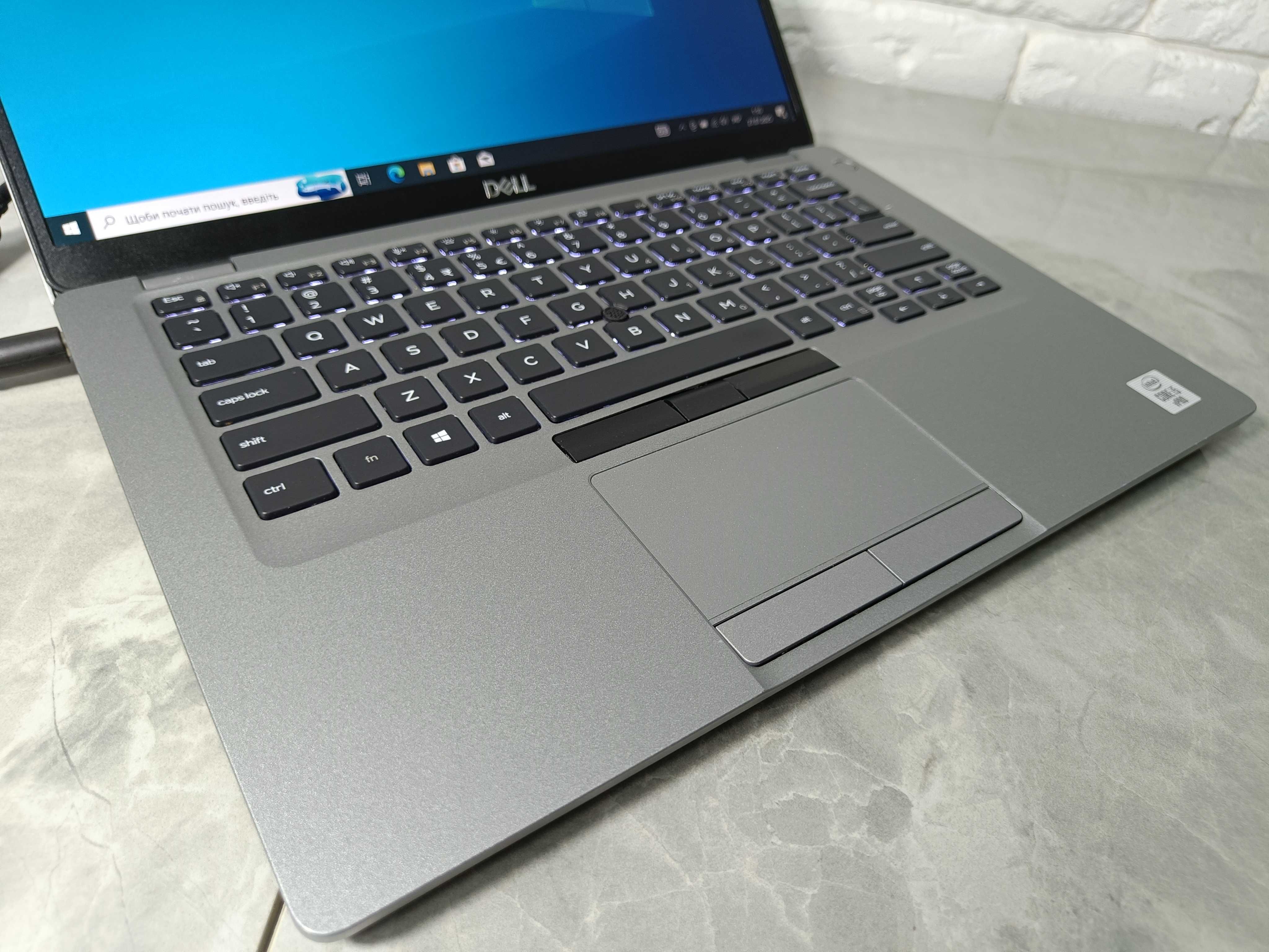 Ноутбук DELL Latitude 5411 i5-10400H DDR4 8GB SSD 128GB ЖИВА батарея!