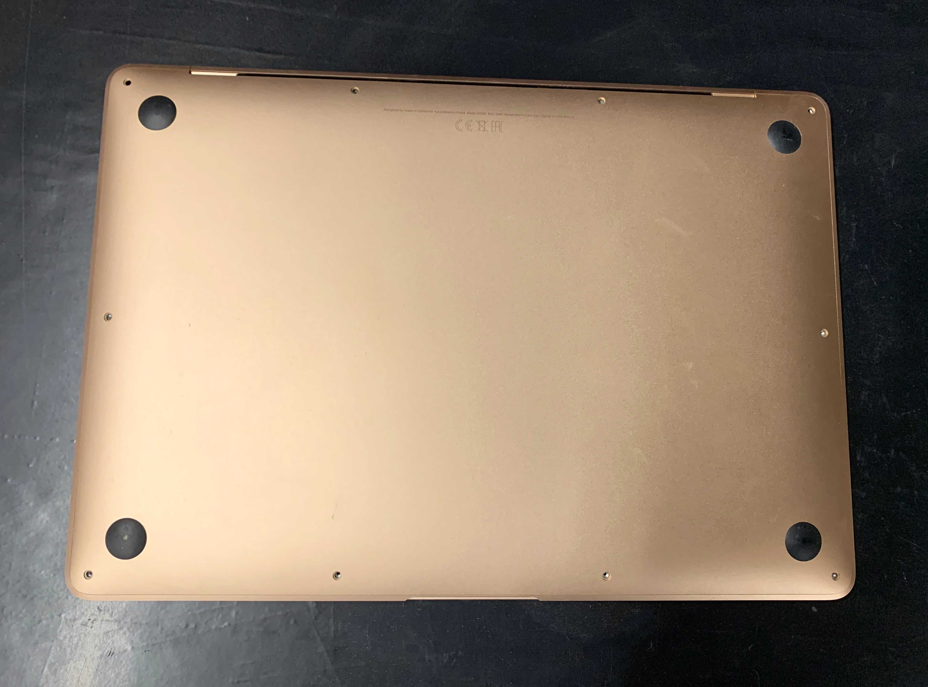 MacBook Air (A1932) - Para peças