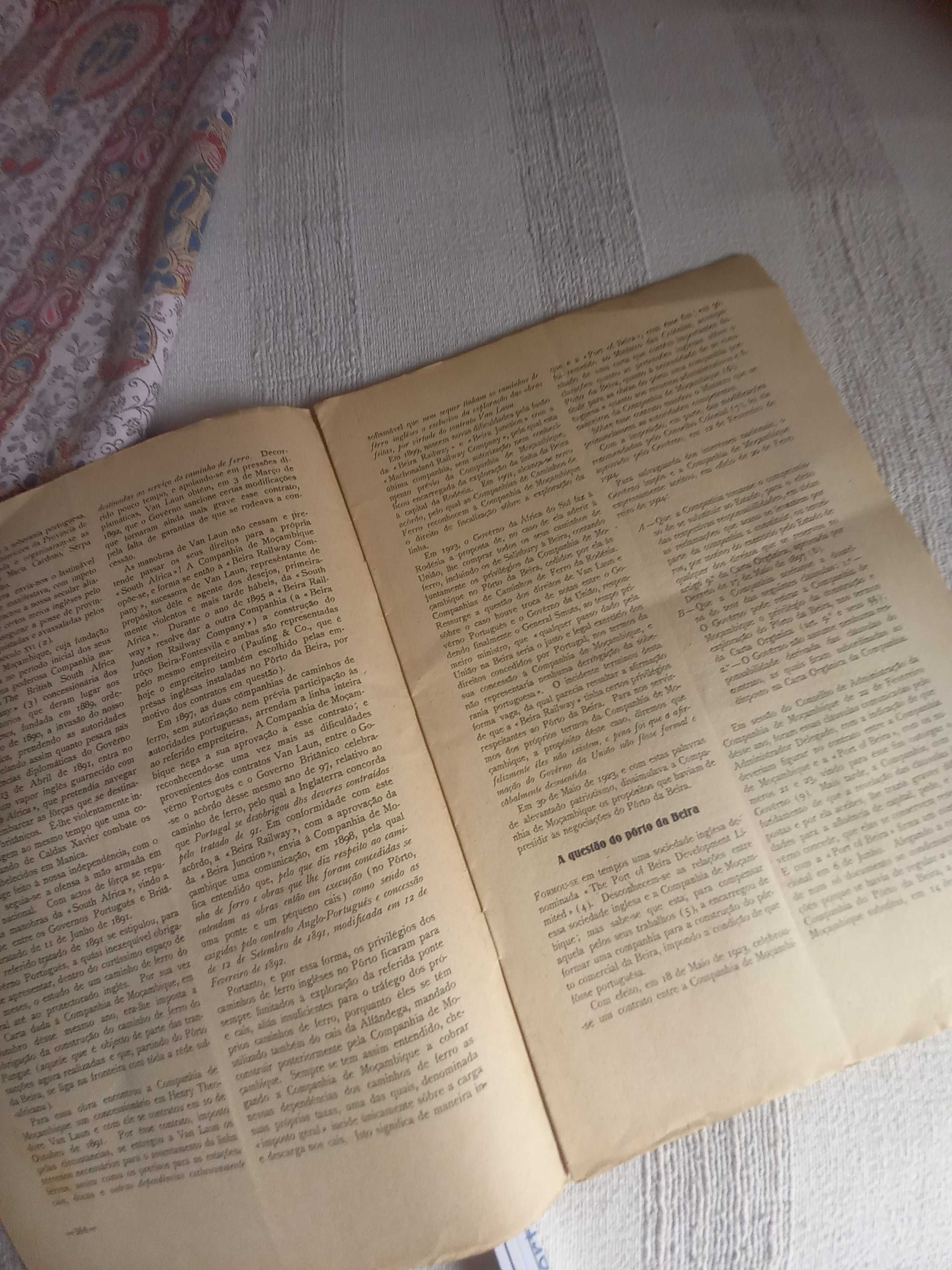 antiga Revista Seara Nova sobre o porto da Beira em Moçambique
