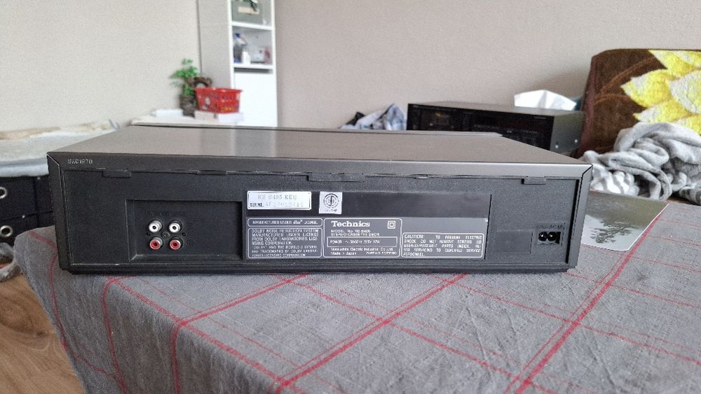 Magnetofon kasetowy technics b405