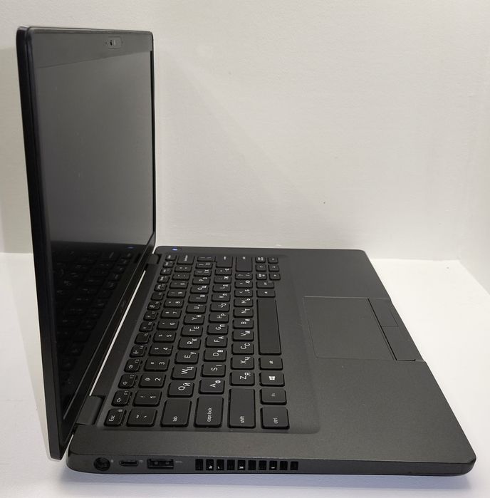 Ноутбук Dell Latitude 5400 / 15.6 IPS/ i5 /DDR4 16Gb/SSD 256Gb