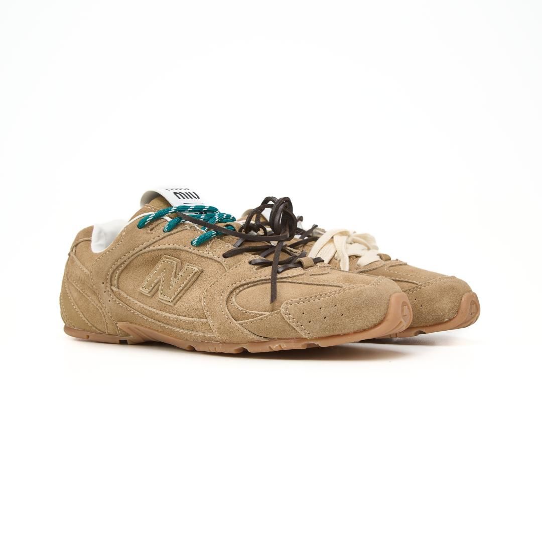 Кроссовки New Balance X Miu Miu 530 SL Bleached Leather