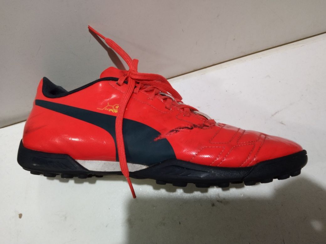 Korki piłkarskie PUMA rozmiar 43