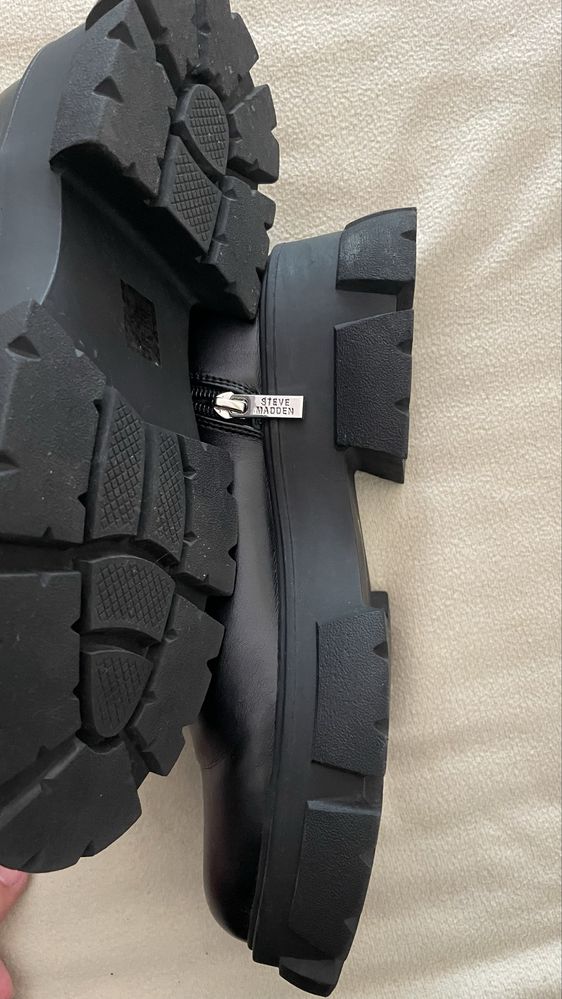 Botas cano alto Steve Madden