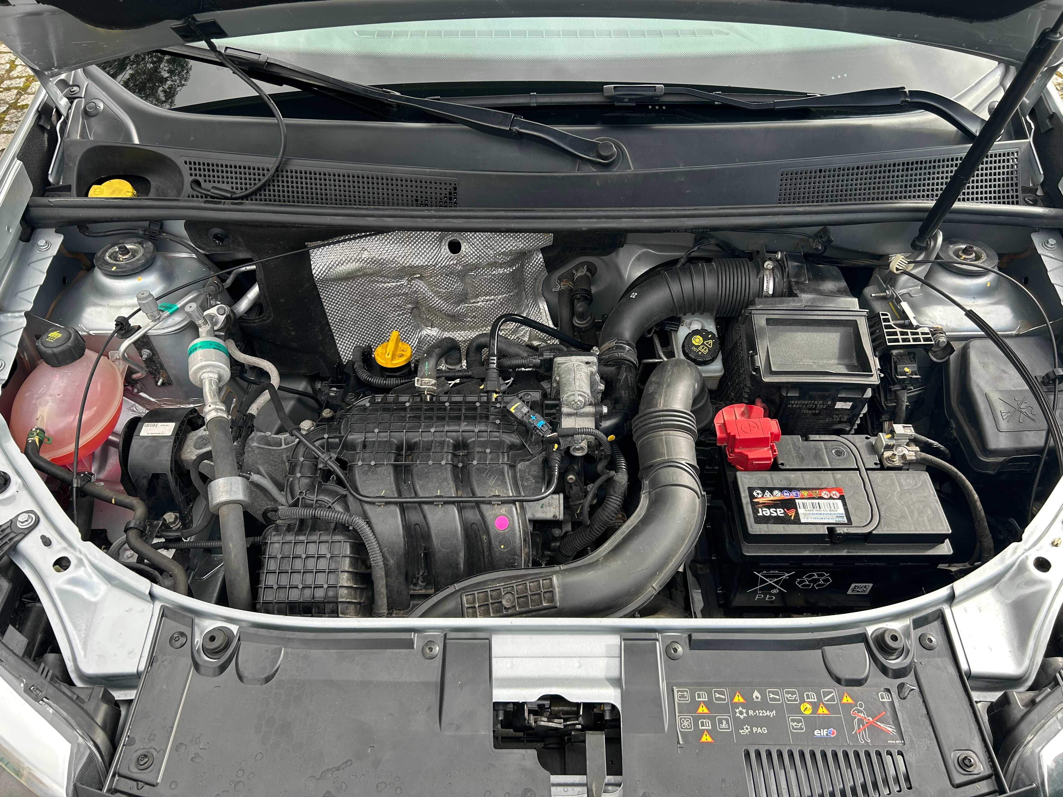 Dacia Sandero 1.0 com GPS - ano 2020