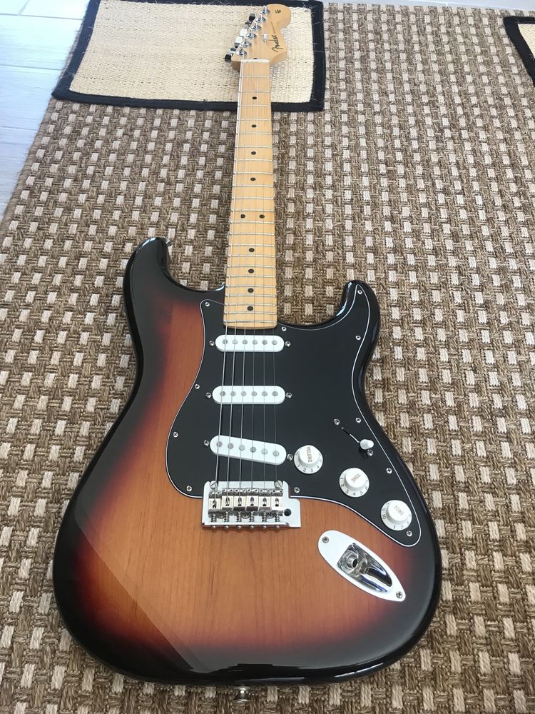 Fender Stratocaster Player 75th Anniversary