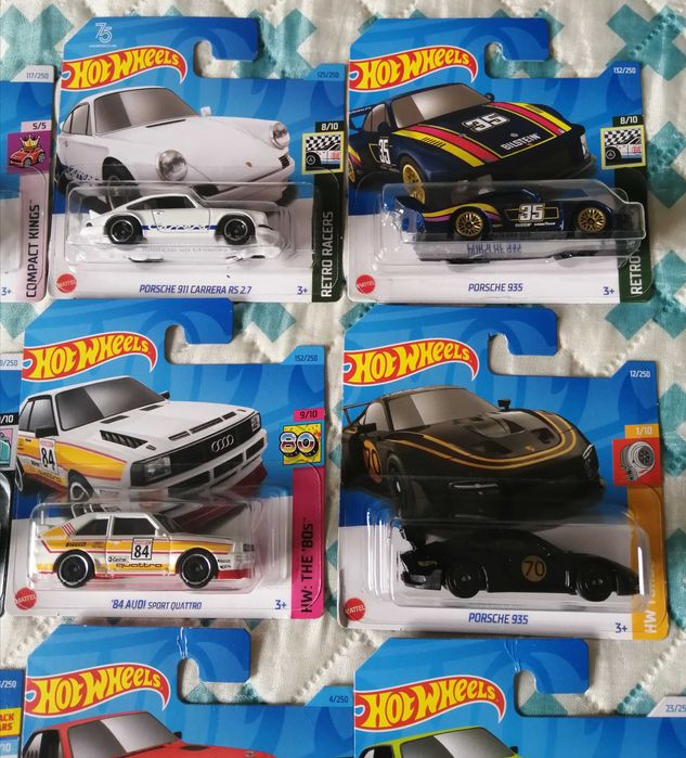 Hot wheels novos