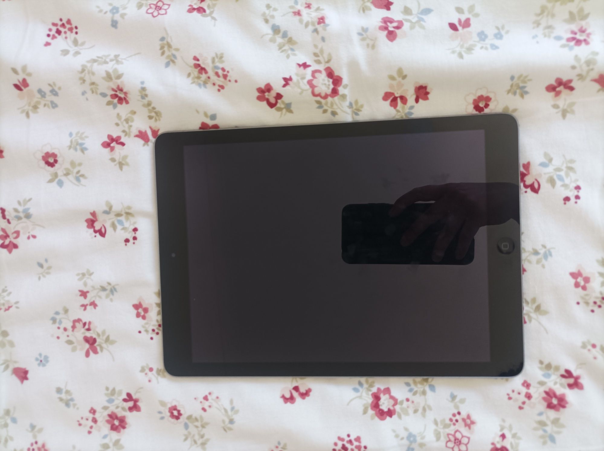 Apple iPad Air 16GB Wi-Fi