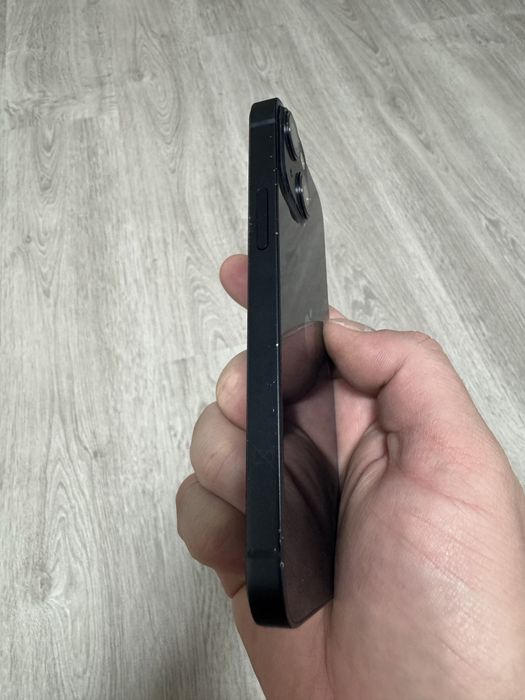 Продам Iphone 13 mini