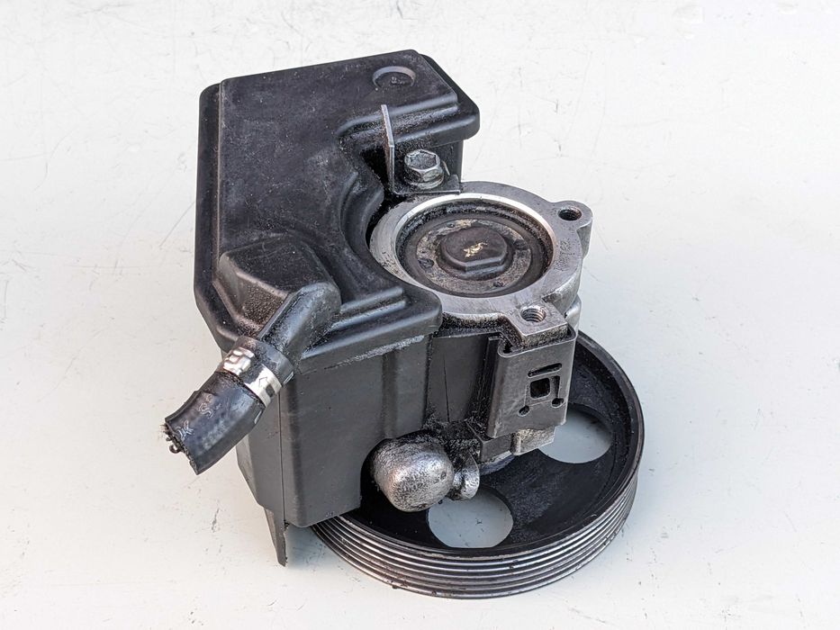 Насос гидроусилителя гур Peugeot 206 Partner Citroen Berlingo Бензин