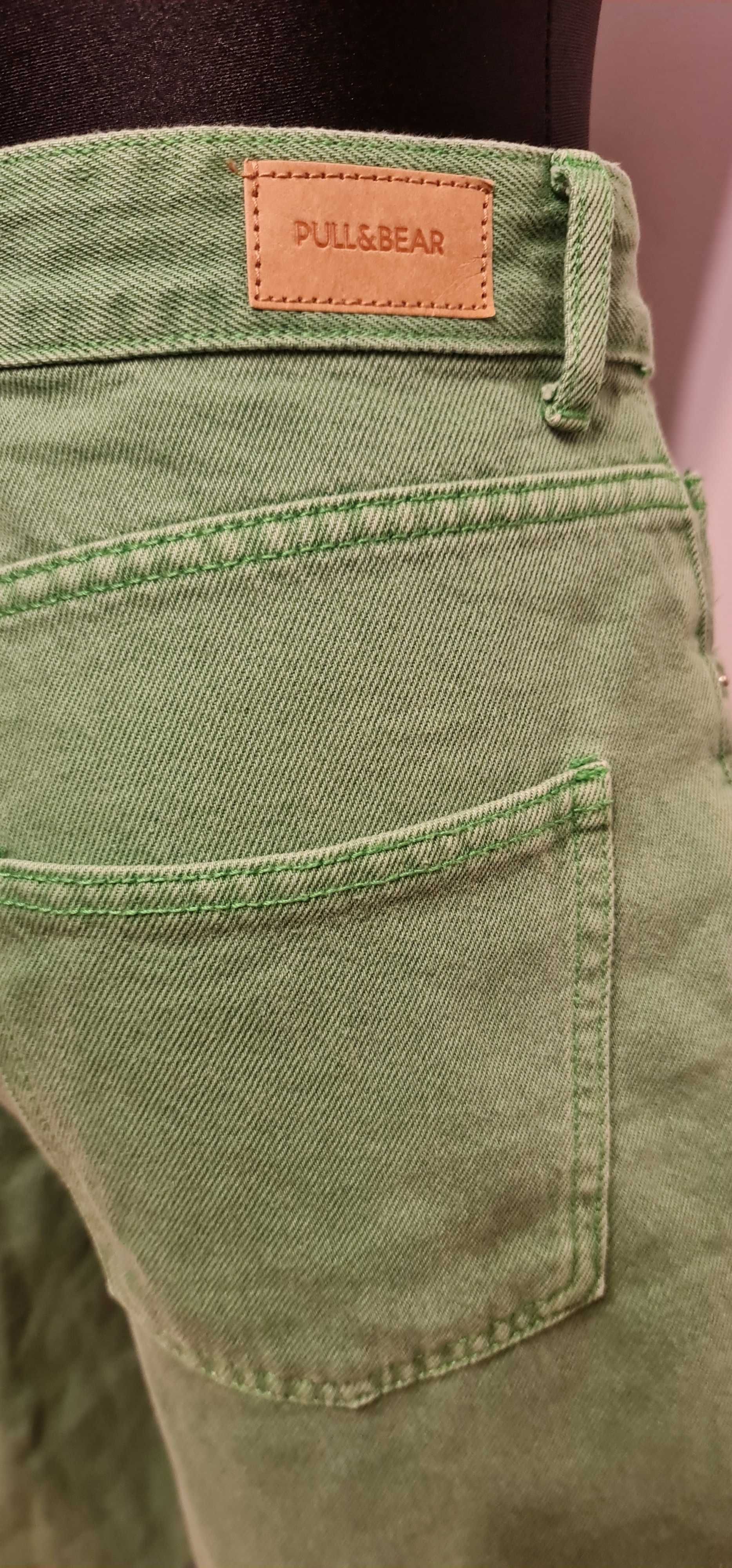 1625a Zielone spodnie Pull & Bear rozmiar 38