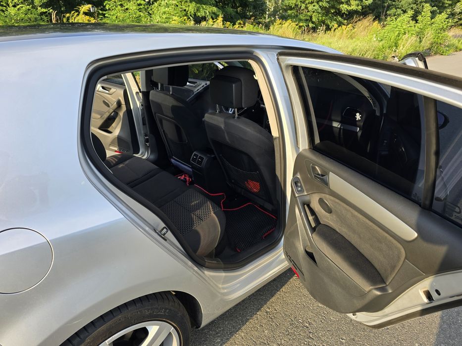 Продам Volkswagen Golf 6